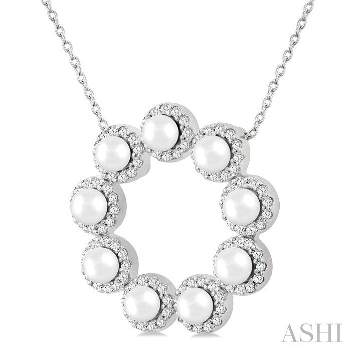 3 MM Round Shape Cultured Pearl and 1/3 Ctw Round Cut Diamond Halo Pendant With Chain in 14K White Gold
