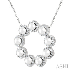 3 MM Round Shape Cultured Pearl and 1/3 Ctw Round Cut Diamond Halo Pendant With Chain in 14K White Gold
