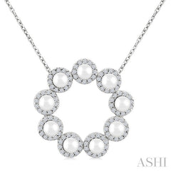 3 MM Round Shape Cultured Pearl and 1/3 Ctw Round Cut Diamond Halo Pendant With Chain in 14K White Gold