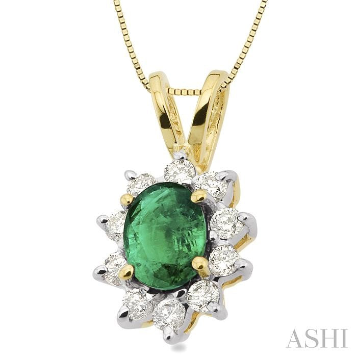 7x5MM Oval Cut Emerald and 1/3 Ctw Round Cut Diamond Pendant in 14K Yellow Gold with Chain