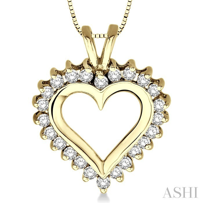 1/2 Ctw Round Cut Diamond Heart Pendant in 14K Yellow Gold with Chain