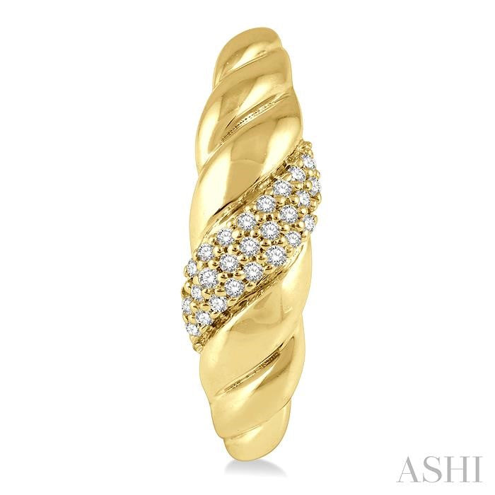 1/6 Ctw Wave Round Cut Diamond Fashion Hoop Earring in 10K Yellow Gold