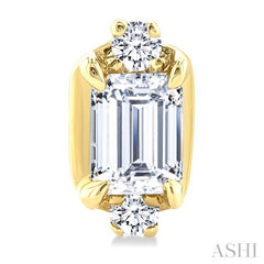 1/3 Ctw Emerald and Round Cut Diamond Fashion Stud Earrings in 14K Yellow Gold