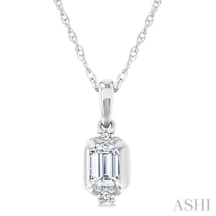 1/5 Ctw Emerald and Round Cut Diamond Fashion Pendant With Chain in 14K White Gold