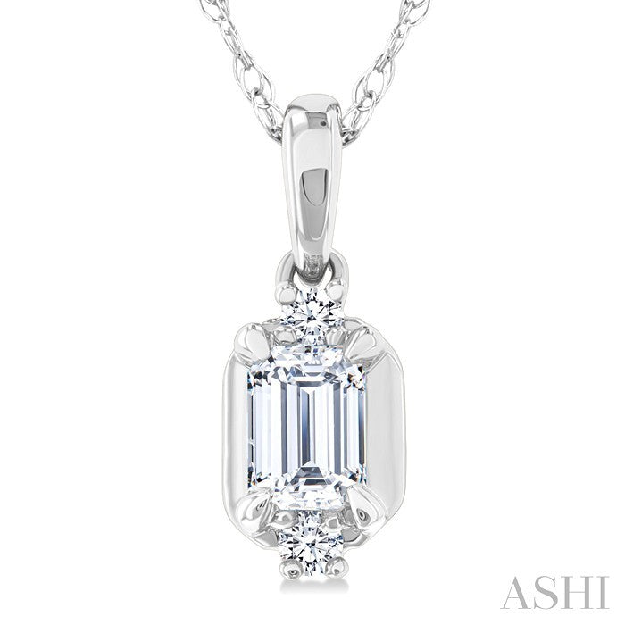 1/5 Ctw Emerald and Round Cut Diamond Fashion Pendant With Chain in 14K White Gold