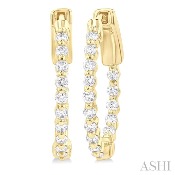 1/2 Ctw Inside-Out Single Prong Set Round Cut Diamond Hoop Earrings in 14K Yellow Gold