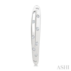 1/5 Ctw Round Cut Diamond Mosaic Half Hoop Earrings in 10K White Gold