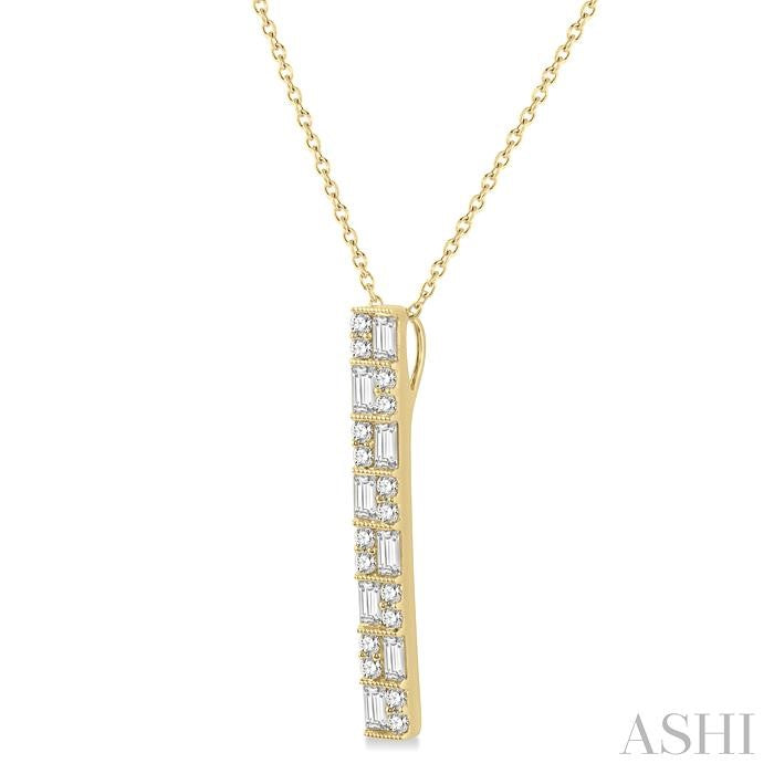 1/2 Ctw Basket Weave Baguette and Round Cut Diamond Pendant With Chain in 14K Yellow Gold