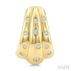 1/5 Ctw Flush Set Round Cut Diamond Fashion Mosaic Half Hoop Earrings in 10K Yellow Gold 