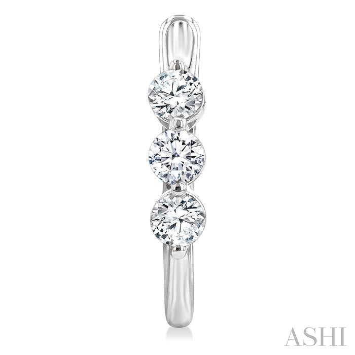 1 Ctw 3-Stone Round Cut Diamond Fashion Hoop Earring in 14K White Gold