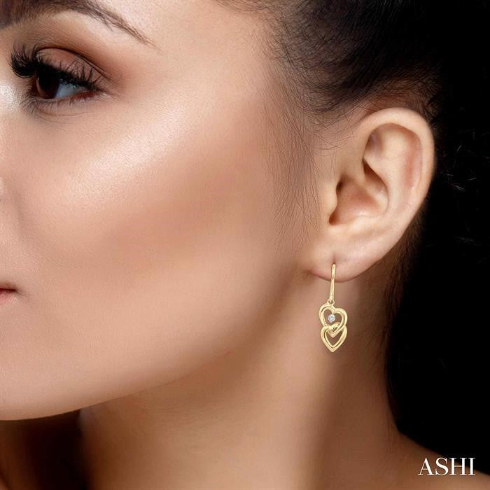 1/10 Ctw Round Cut Diamond Earrings in 10K Yellow Gold