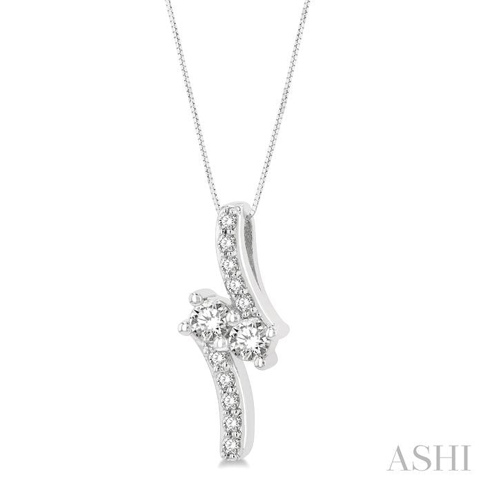 1 Ctw 2Stone Round Cut Diamond Pendant With Box Link Chain in 14K White Gold