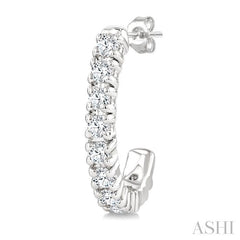 1/4 Ctw Petite Round Cut Diamond Fashion Half Hoop Earrings in 10K White Gold