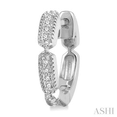 1/10 Ctw Lattice Long Hexagonal Pod Round Cut Diamond Huggie Petite Earrings in 10K White Gold