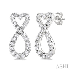 1/4 Ctw Infinity Heart Round Cut Diamond Fashion Earring in 10K White Gold