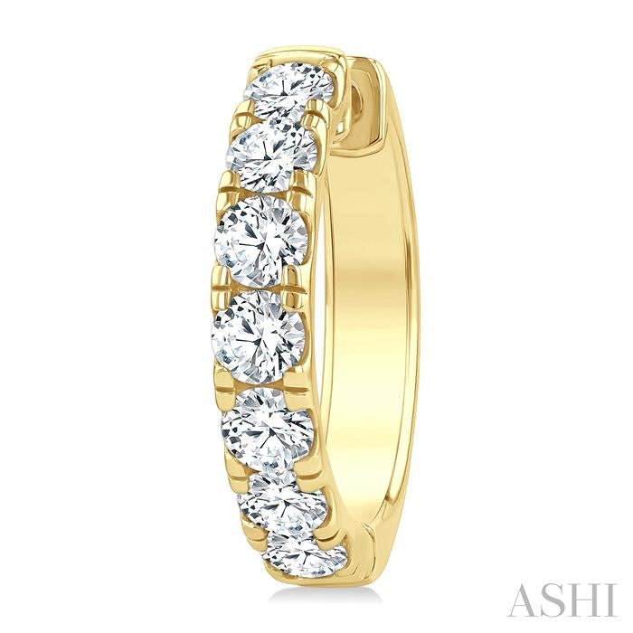 2 1/2 Ctw Round Cut Diamond Hoop Earrings in 14k Yellow gold