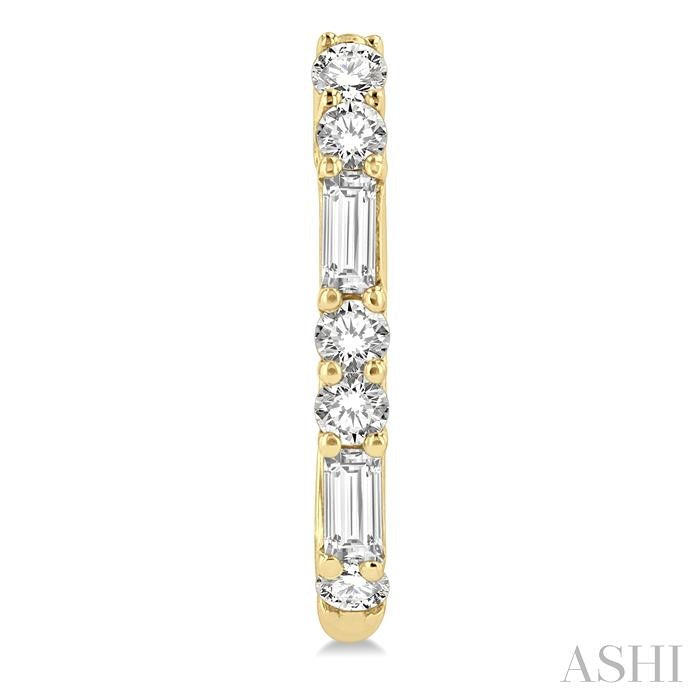 1/3 Ctw Baguette and Round Cut Diamond Petite Huggies in 10K Yellow Gold