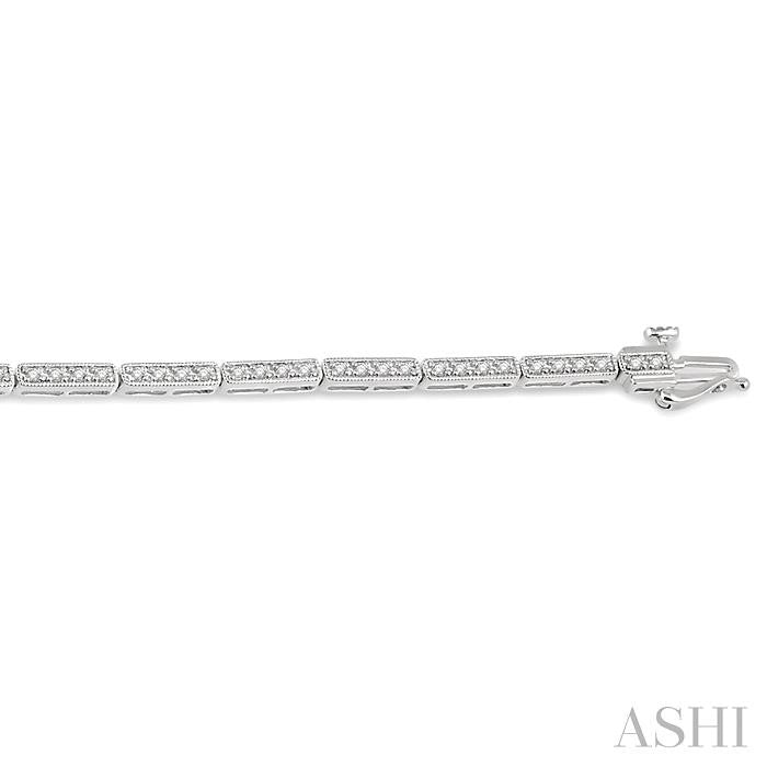 3/4 Ctw Bar Link Round Cut Diamond Tennis Bracelet in 10K White Gold