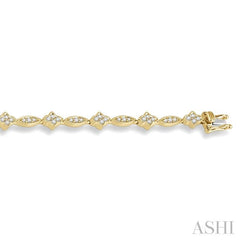 1 1/10 Ctw Marquise and Floral Link Diamond Bracelet in 14K Yellow Gold