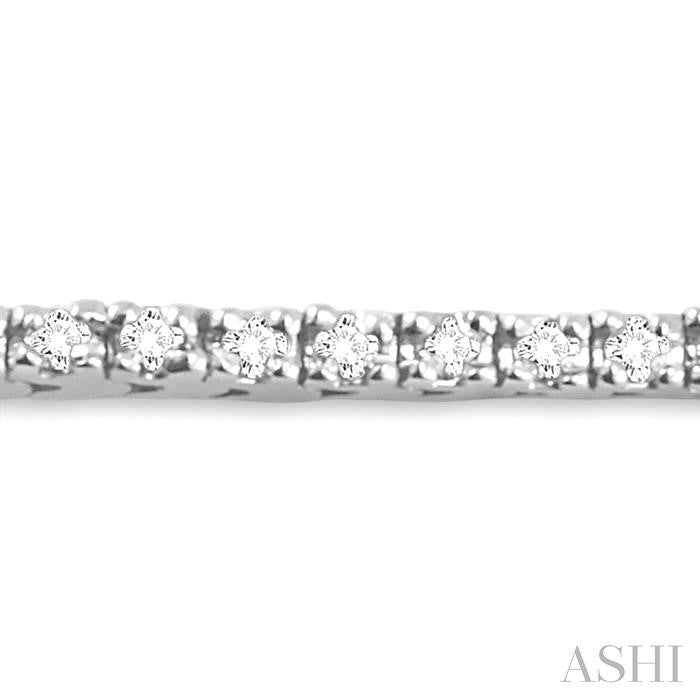 1 Ctw Square Shape Round Cut Diamond Tennis Bracelet in 14K White Gold