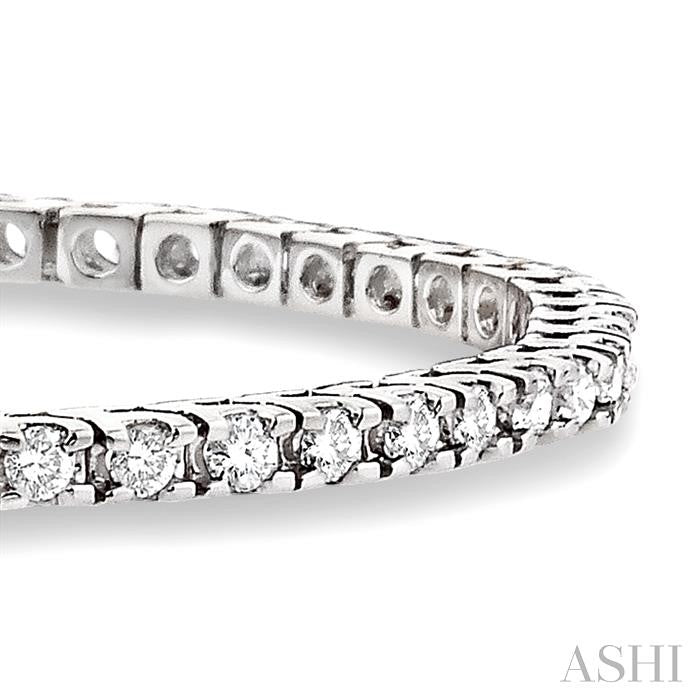 3 Ctw Square Shape Round Cut Diamond Tennis Bracelet in 14K White Gold