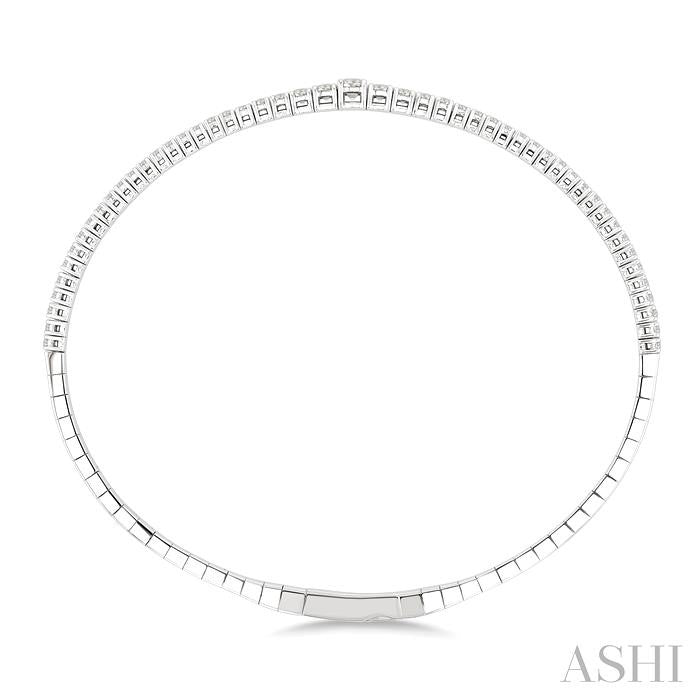 1 Ctw Round Cut Diamond Halfway Graduated Flex Bangle in 14K White Gold