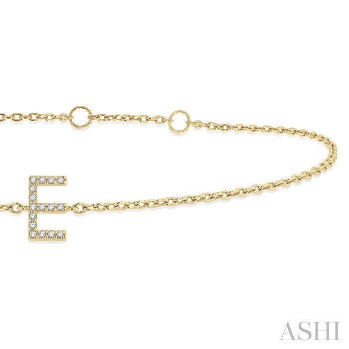 1/20 Ctw Initial 'E' Round Cut Diamond Bracelet in 10K Yellow Gold