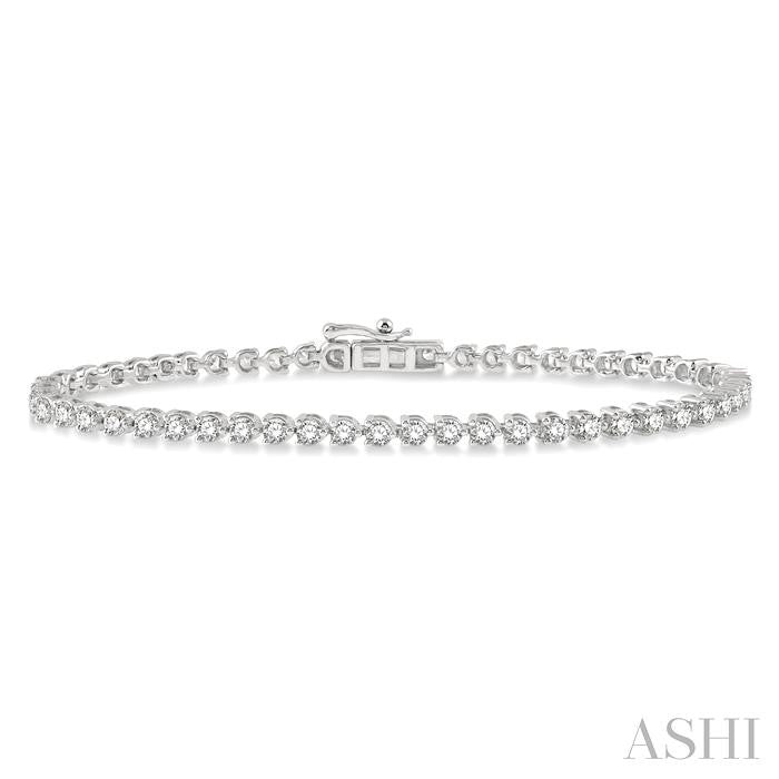 2 Ctw Round Cut Diamond 3-Prong Tennis Bracelet in 14K White Gold