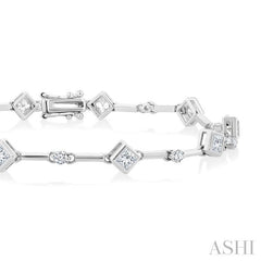 1 1/3 Ctw Bezel Set Princess and Round Cut Diamond Bar Link Bracelet in 14K White Gold