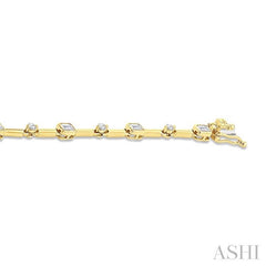 1 1/3 Ctw Bezel Set Emerald and Round Cut Diamond Bar Link Bracelet in 14K Yellow Gold