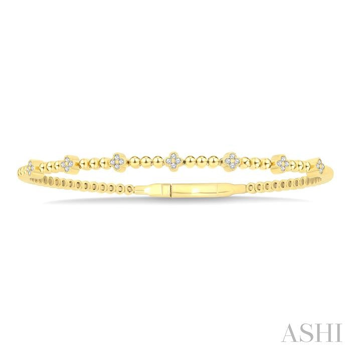 1/6 Ctw Round Cut Diamond Clover Bead Fashion Flex Bangle in 10K Yellow Gold