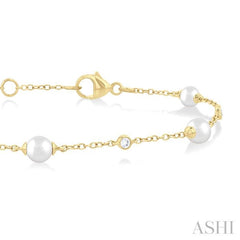 4 MM Round Shape Cultured Pearl and 1/20 Ctw Round Cut Diamond Fashion Station Bracelet in 14K Yellow Gold