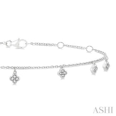 1/10 Ctw Hanging Clover Motif Round Cut Diamond Station Bracelet in 10K White Gold