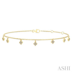 1/10 Ctw Hanging Clover Motif Round Cut Diamond Station Bracelet in 10K Yellow Gold
