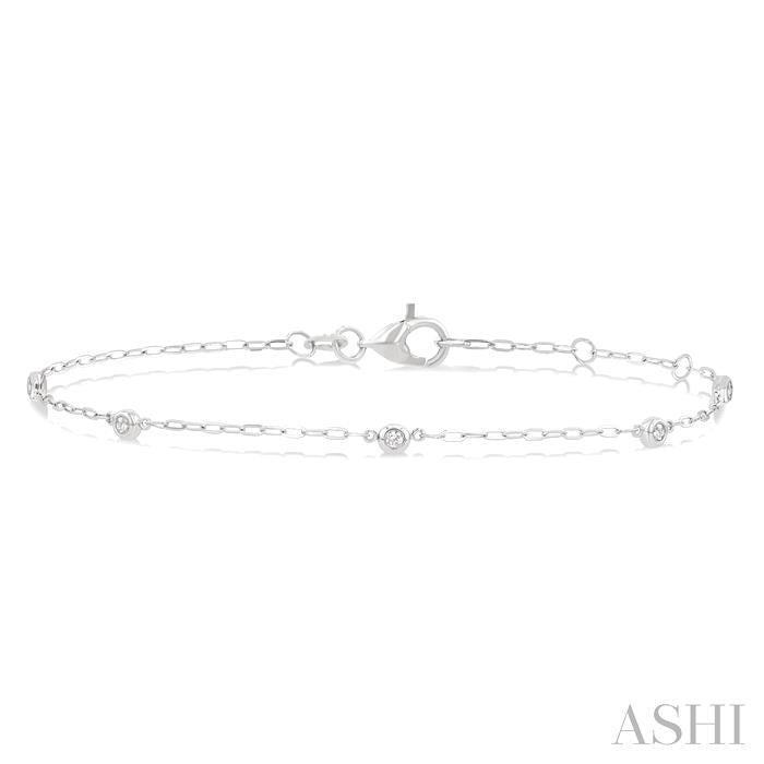 1/10 Ctw Round Cut Diamond Paperclip Station Bracelet in 14K White Gold