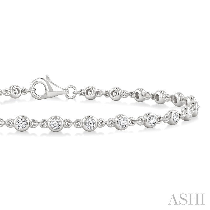 1 Ctw Bezel Set Round Cut Diamond Station Brecelet in 14K White Gold