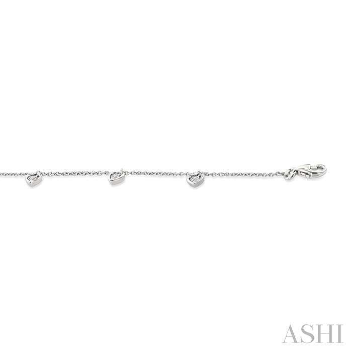 1/10 Ctw Heart Charm Round Cut Diamond Station Anklet in 10K White Gold