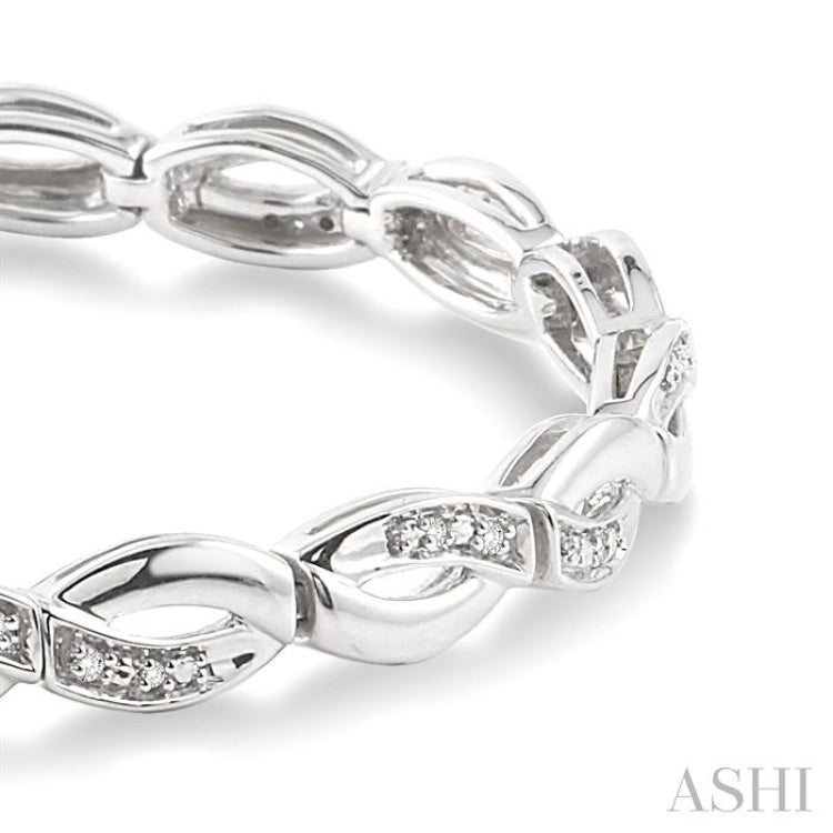 1/6 Ctw 'FIG 8' Shape Round Cut Diamond Bracelet in Sterling Silver