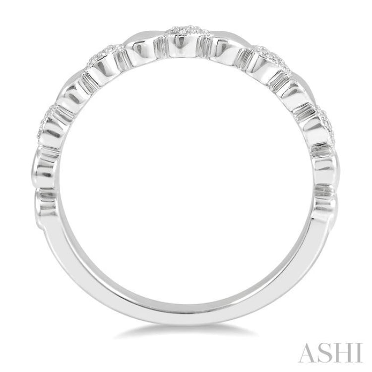 1/20 Ctw Mini Hearts Round Cut Diamond Fashion Band in Sterling Silver