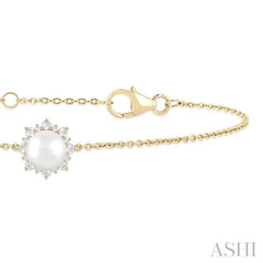 6 MM Round Shape Cultured Pearl and 1/10 Ctw Petite Round Cut Diamond Halo Bracelet in 10K Yellow Gold