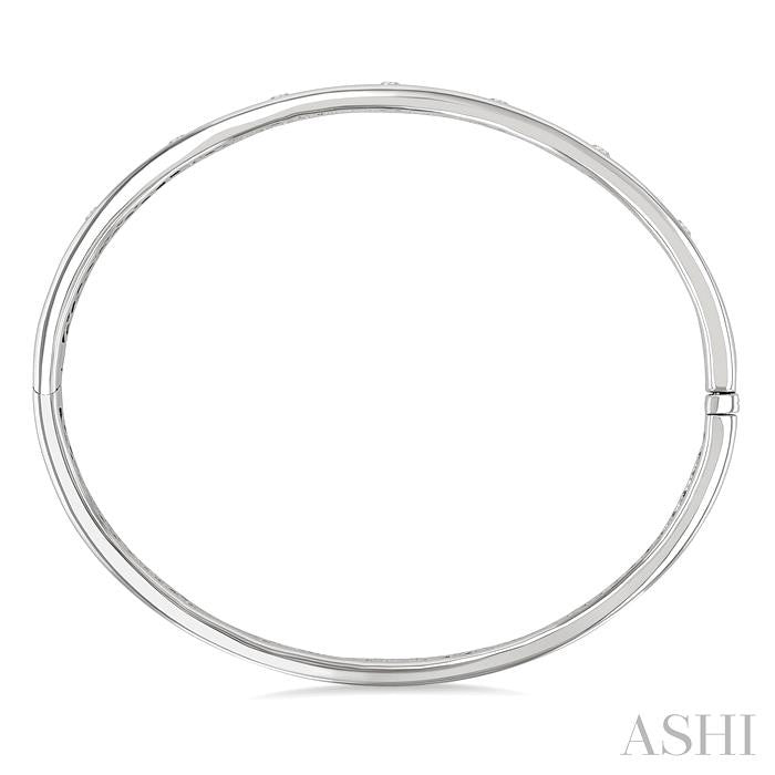 3/8 Ctw Flush Bezel Set Diamond Fashion Bangle in 14K White Gold