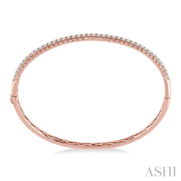 1 Ctw Round Cut Diamond Bangle in 14K Rose Gold