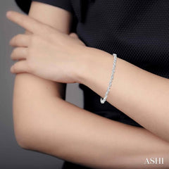 1/4 Ctw Marquise Link Round Cut Stackable Diamond Bangle in 14K White Gold