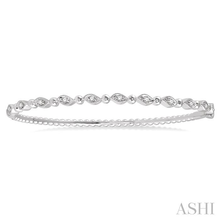 1/4 Ctw Marquise Link Round Cut Stackable Diamond Bangle in 14K White Gold
