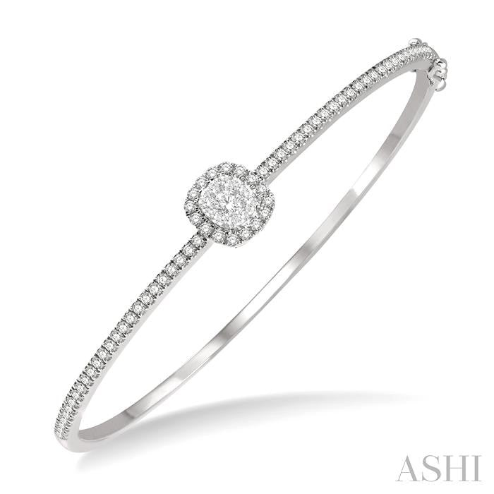 1 Ctw Cushion Shape Lovebright Round Cut Diamond Stackable Bangle in 14K White Gold