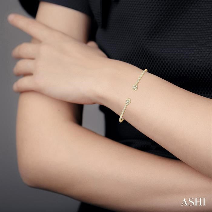 1/2 Ctw Pear Shape Open-End Round Cut Diamond Stackable Cuff Bangle in 14K Yellow Gold