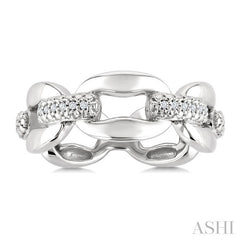 1/20 Ctw Round Cut Diamond Oval Shape D-Link Bold Fashion Ring in Sterling Silver