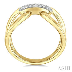 1/10 Ctw Accent Round Cut Diamond Bold Fashion Ring in Yellow Gold Vermeil