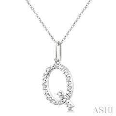 1/10 Ctw Initial 'Q' Round Cut Diamond Fashion Pendant With Chain in Sterling Silver