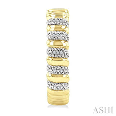1/10 Ctw Bold Ribbed Swirl Round Cut Diamond Fashion Hoop Earring in Yellow Gold Vermeil